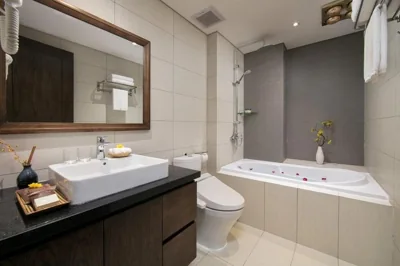 Apartamento Deluxe de un dormitorio con balcón, cocina privada y bañera — Bloom in Hanoi - The Residences