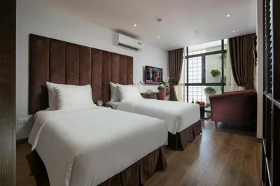 Habitación Superior con dos camas, bañera y cocina privada — Bloom in Hanoi - The Residences